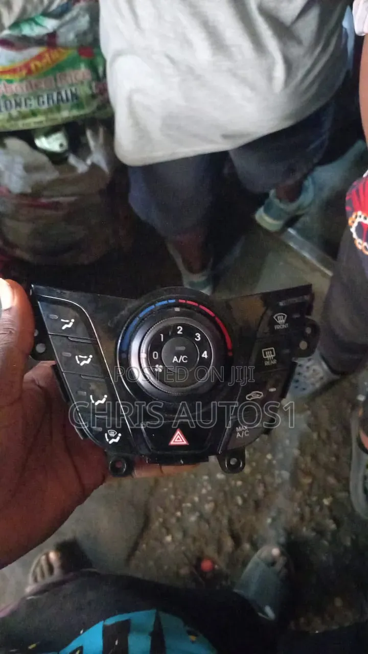 Replacement Ac Control for Hyundai Veloster 2012