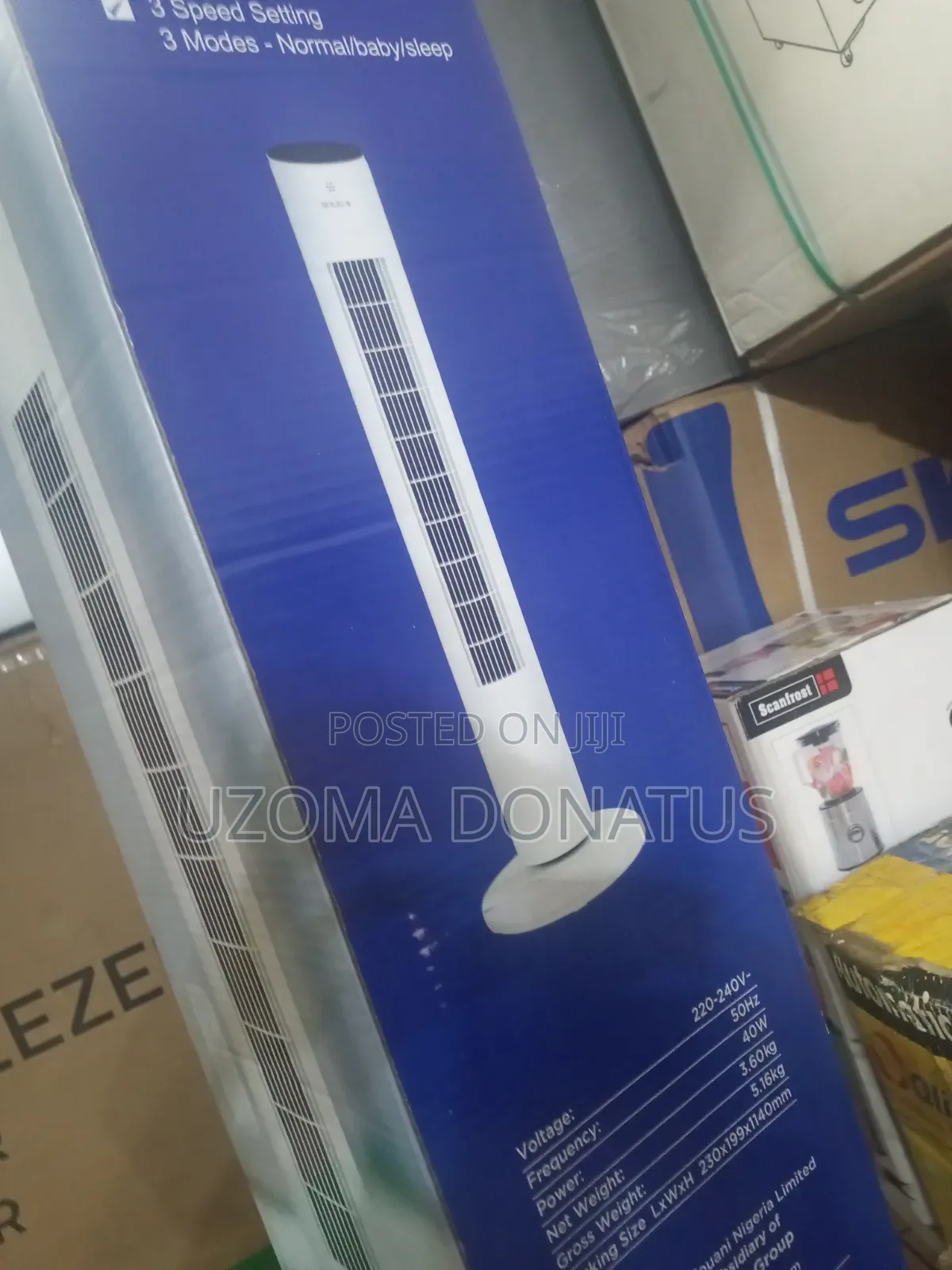 Maxi White 40" Oscillating Tower Fan