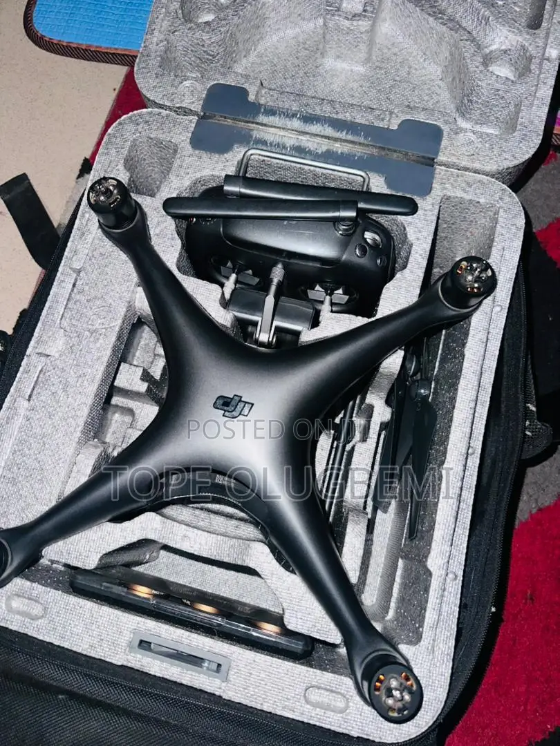 Dji Phantom 4 Drone
