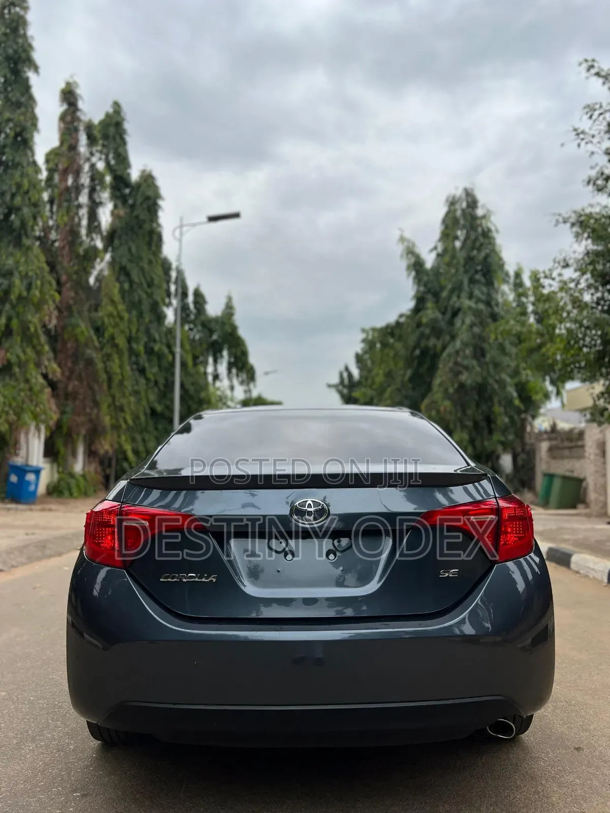 Toyota Corolla SE Special Edition 4dr Sedan (1.8L 4cyl CVT) 2017 Black