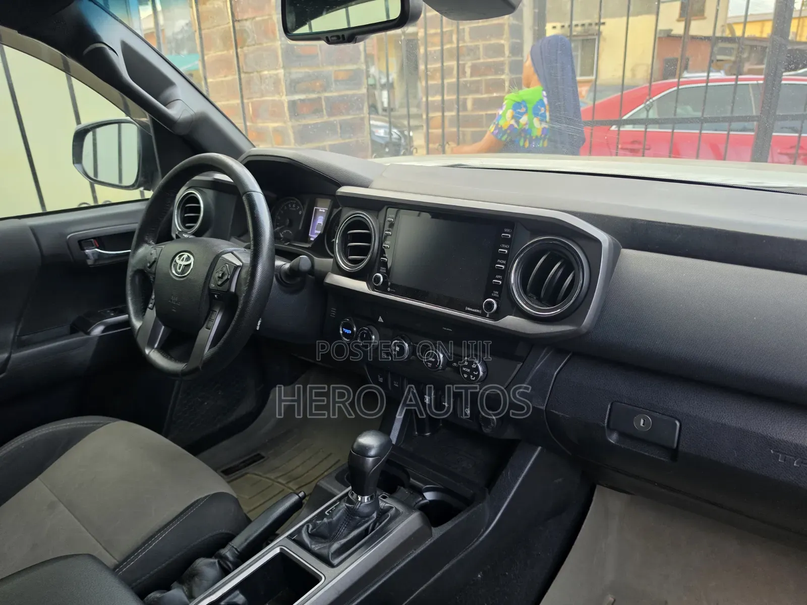 Toyota Tacoma SR5 4x2 Double Cab 127.4 in. WB 2020 Gray