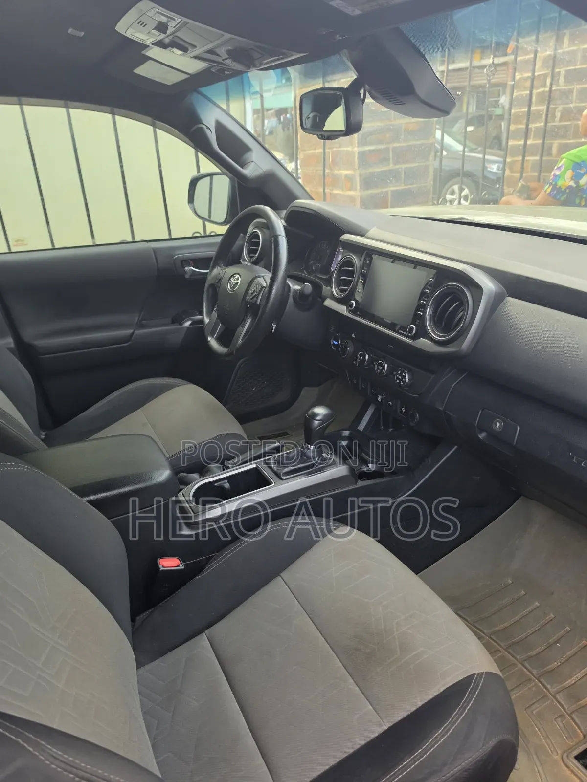 Toyota Tacoma SR5 4x2 Double Cab 127.4 in. WB 2020 Gray