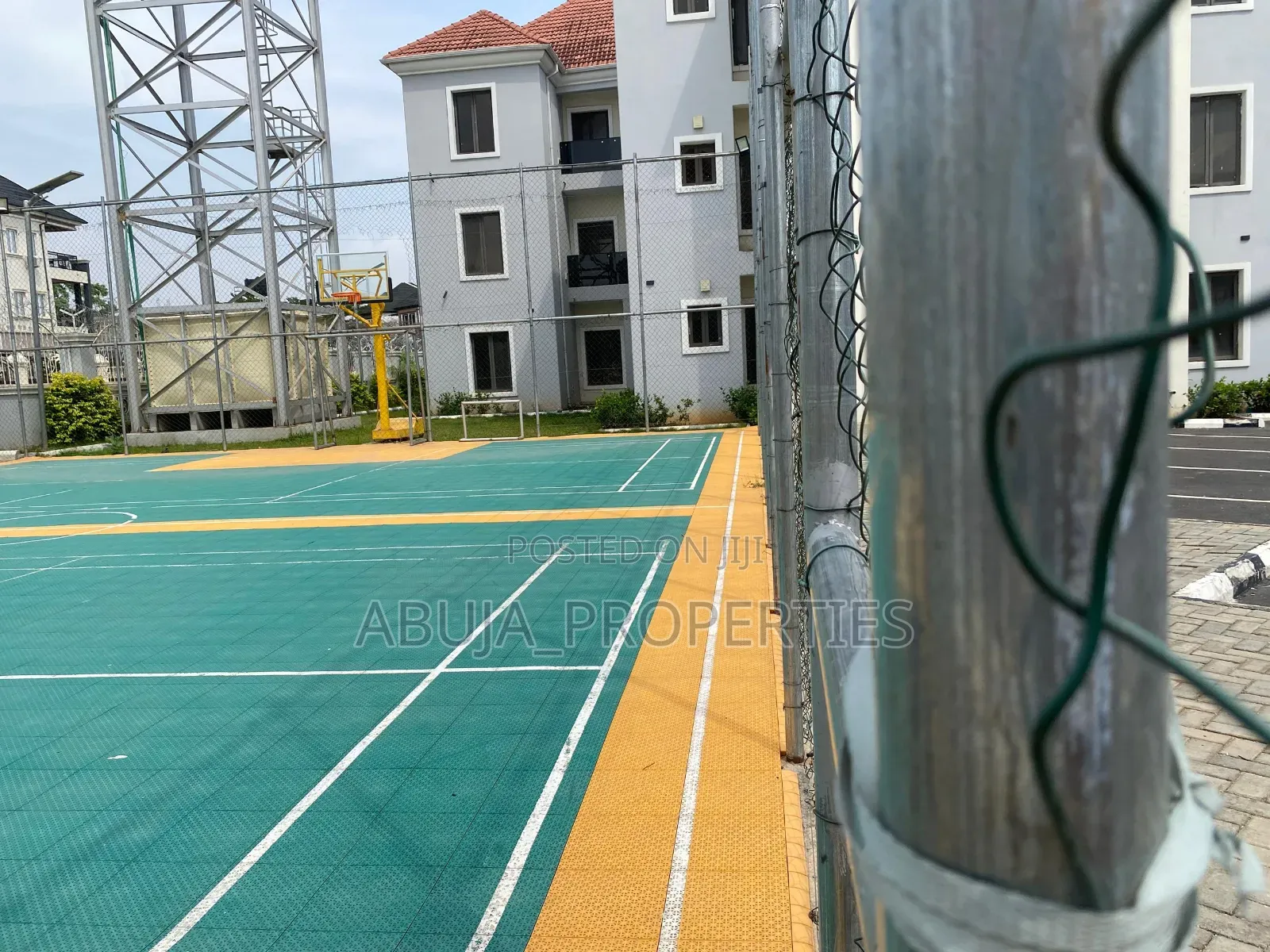 4bdrm Duplex in Life Camp for sale