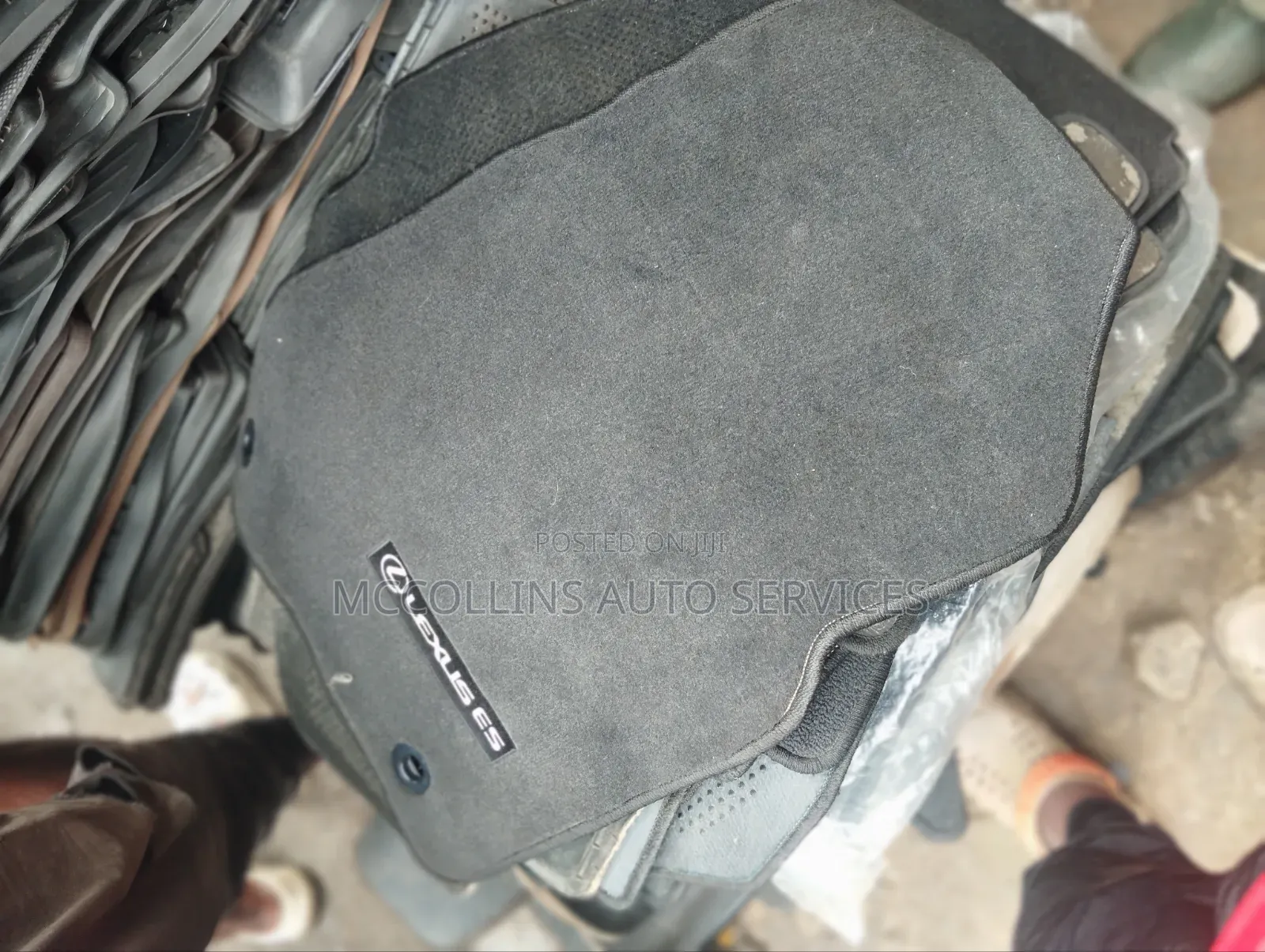 Original Follow Come Footmat for Toyota, Lexus, Benz, Honda Etc