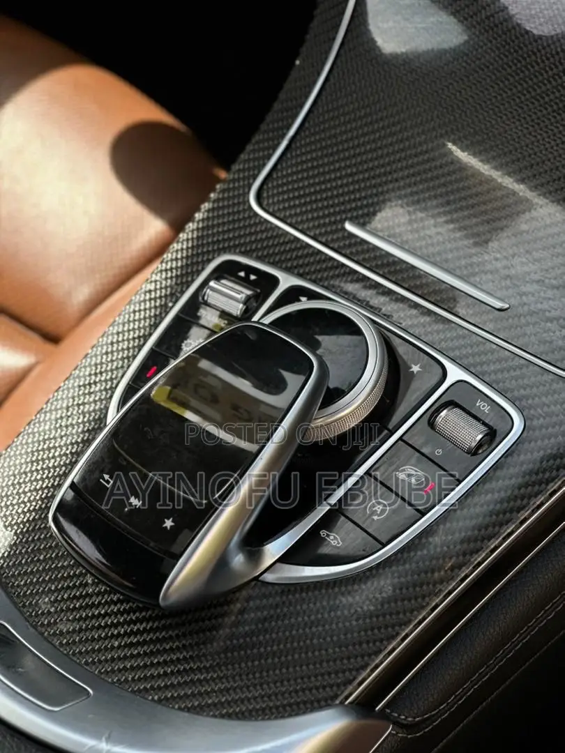 Mercedes-Benz GLC-Class 2018 Blue