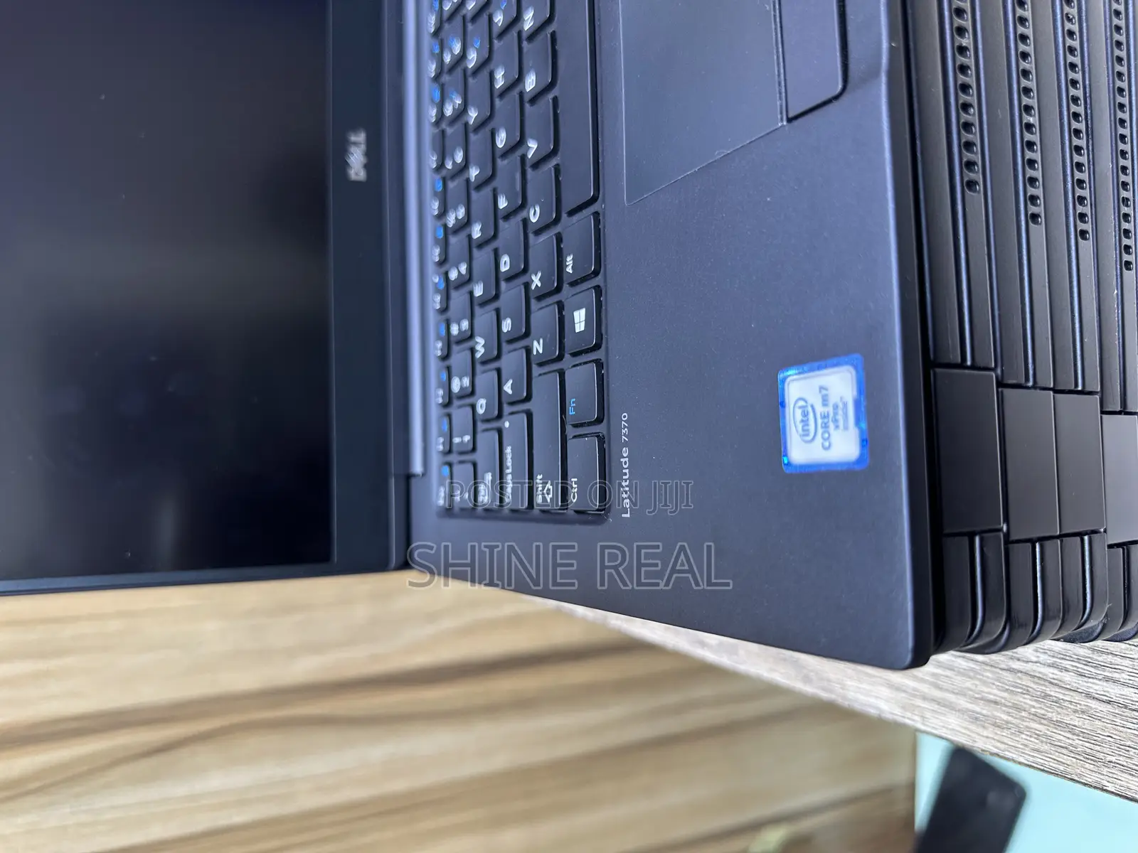 Laptop Dell Latitude 13 7370 8GB Intel Core i7 SSD 256GB