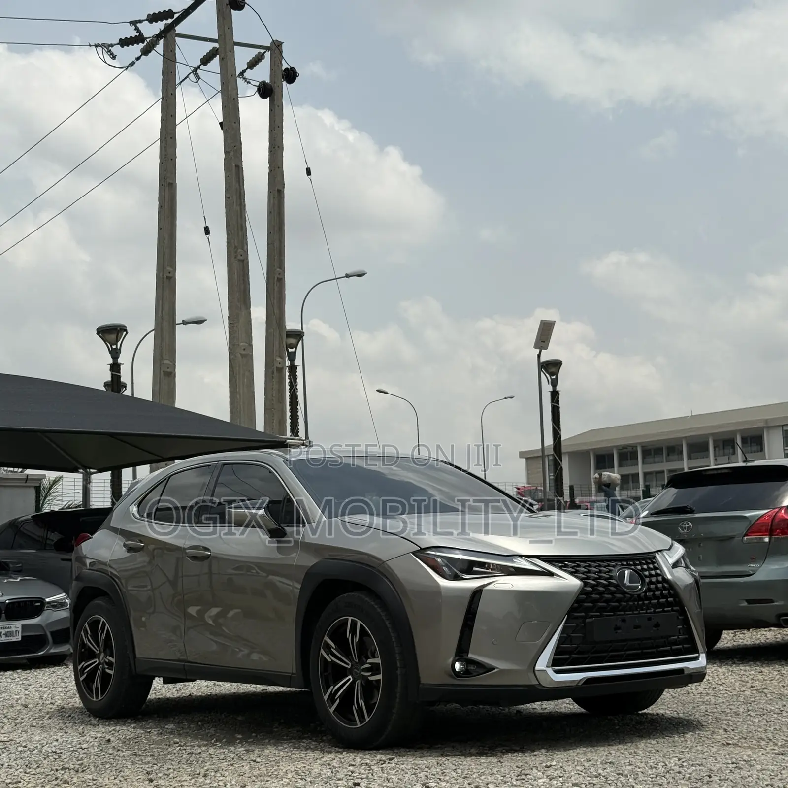 Lexus UX 200 2021 Gray