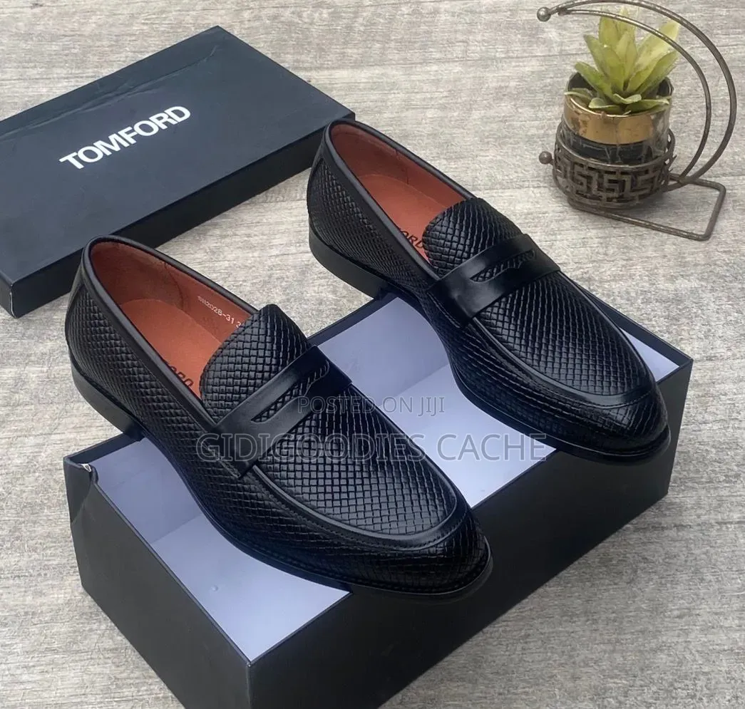 Tom Ford Textured Penny Loafers S