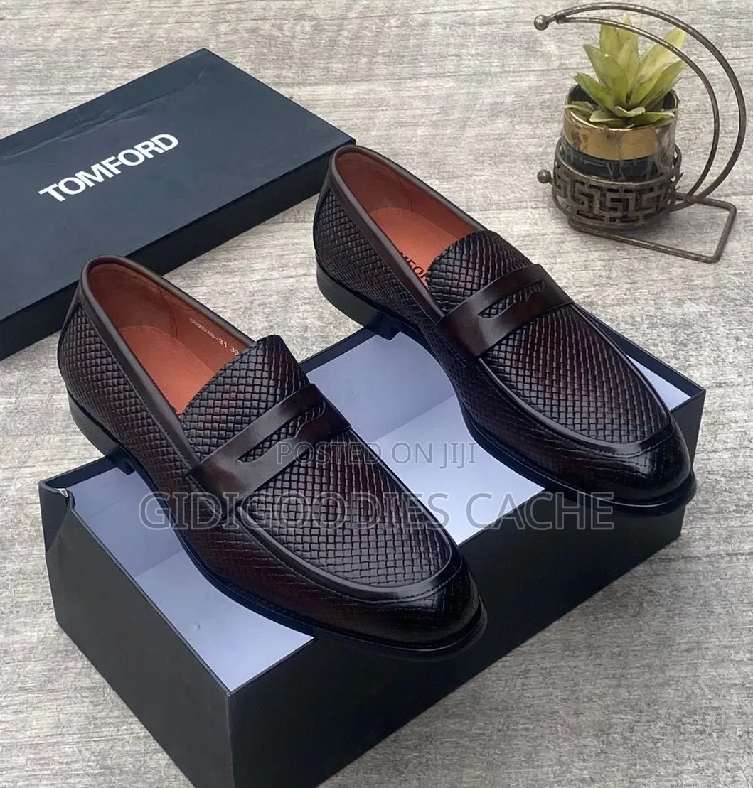 Tom Ford Textured Penny Loafers S