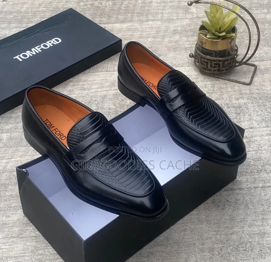 Tom Ford Textured Penny Loafers S