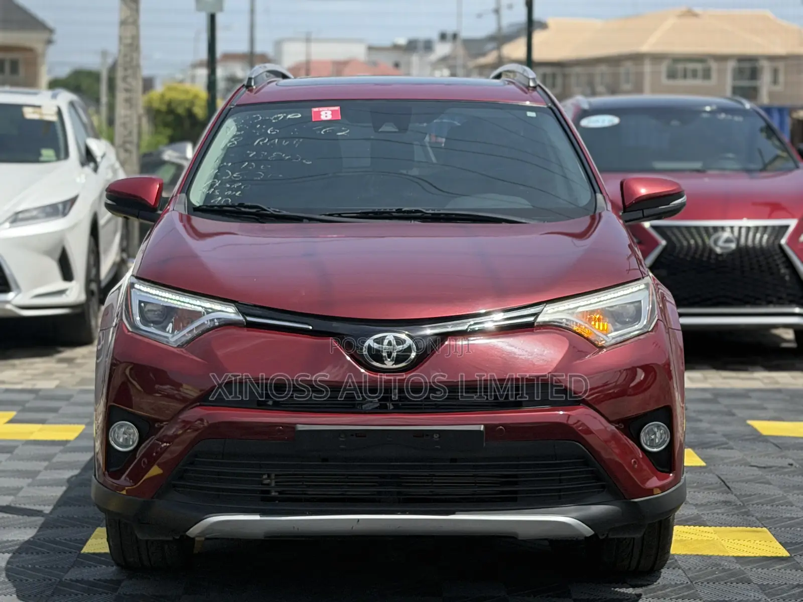 Toyota RAV4 Limited 4dr SUV AWD (2.5L 4cyl 6A) 2018 Red