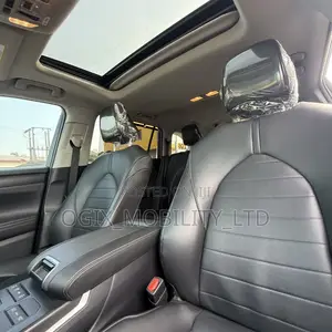 Toyota Highlander XLE AWD 2020 Blue