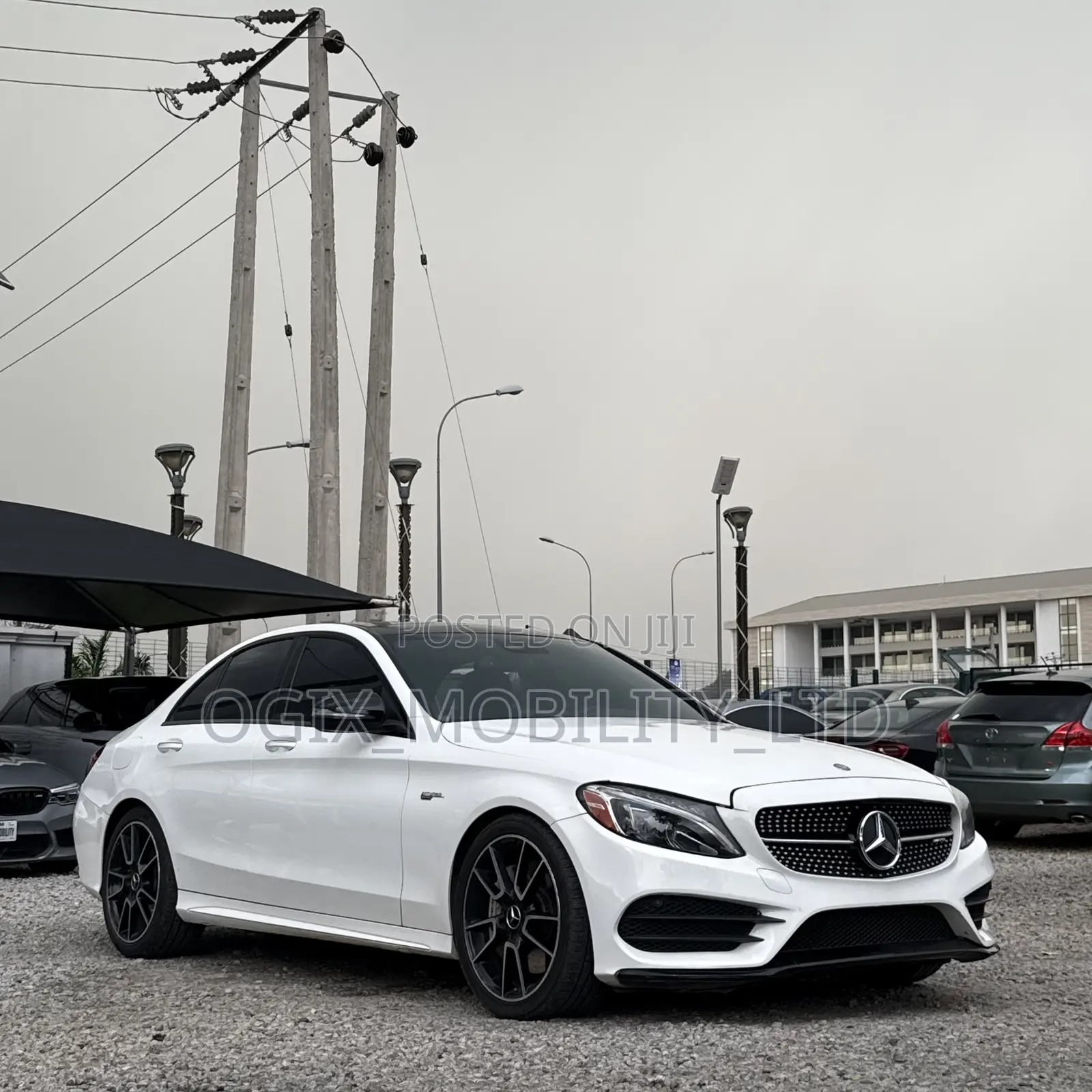 Mercedes-Benz C43 2017 White