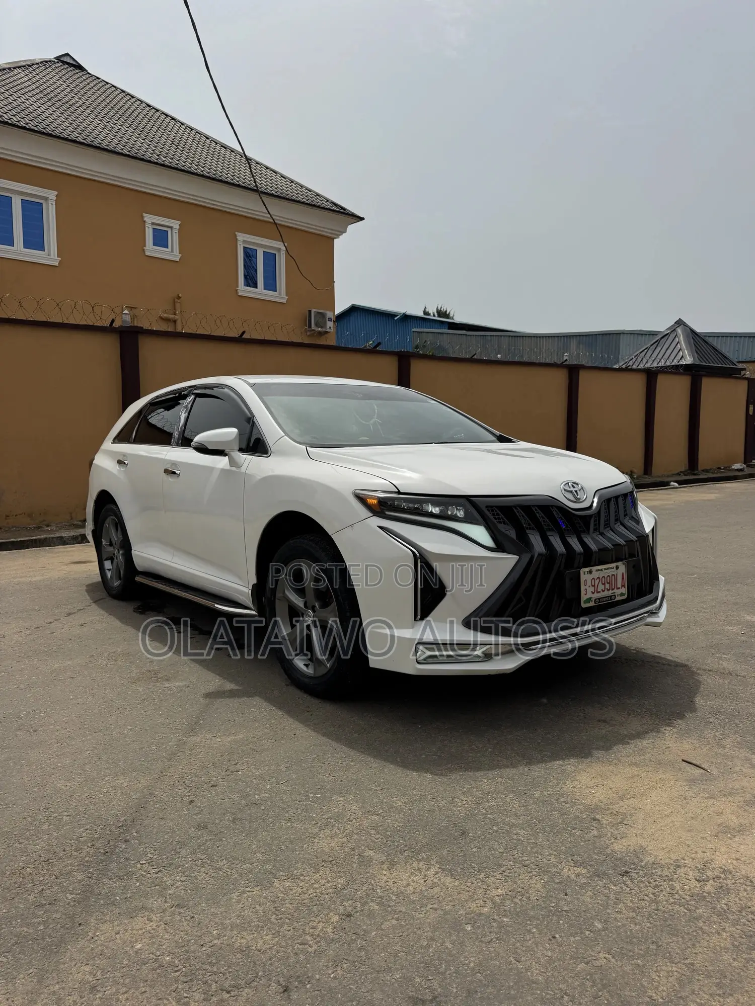 Toyota Venza V6 AWD 2010 White