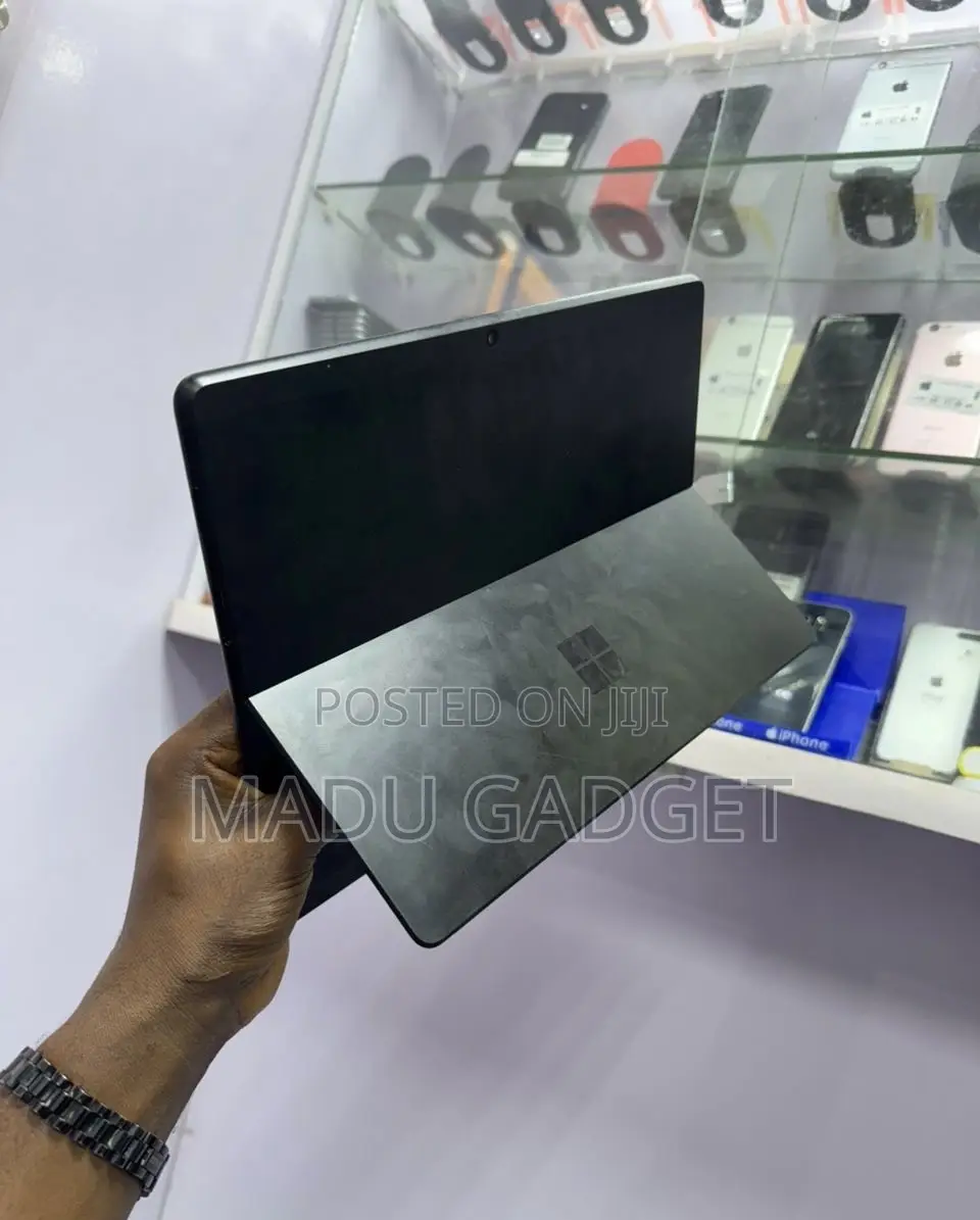 Microsoft Surface Pro 10 8GB Qualcomm Snapdragon X Elite SSD 256GB