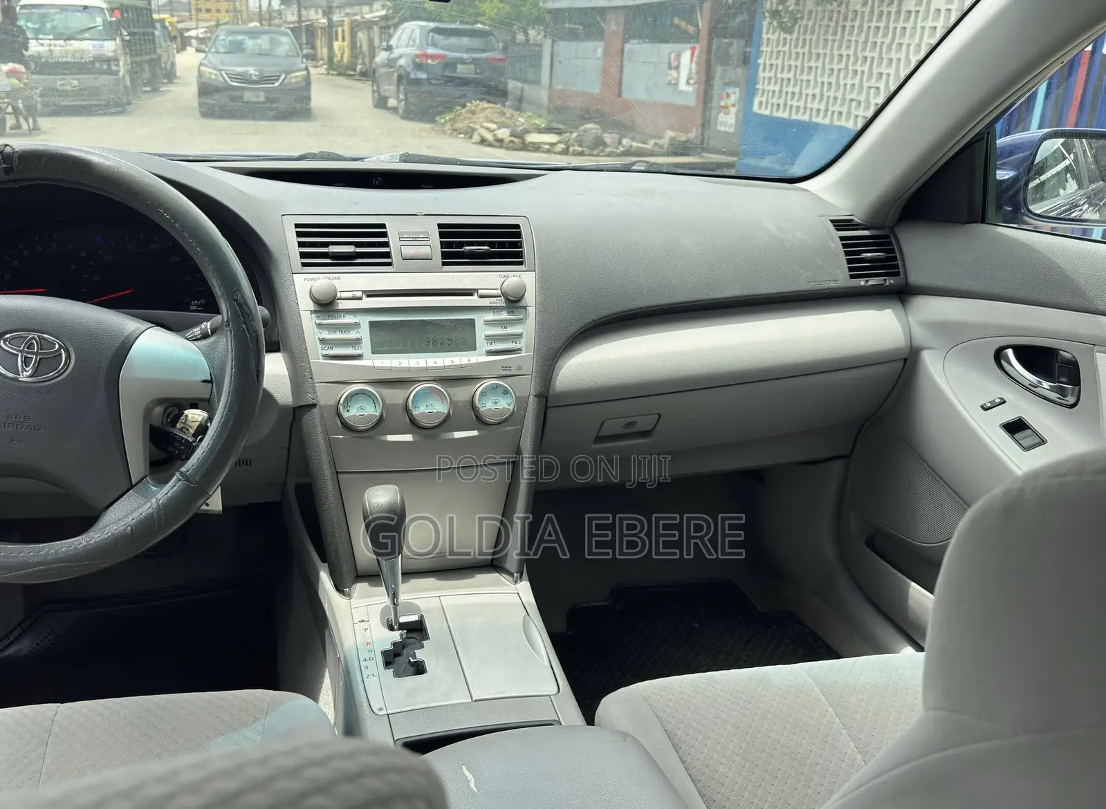 Toyota Camry 2018 Blue
