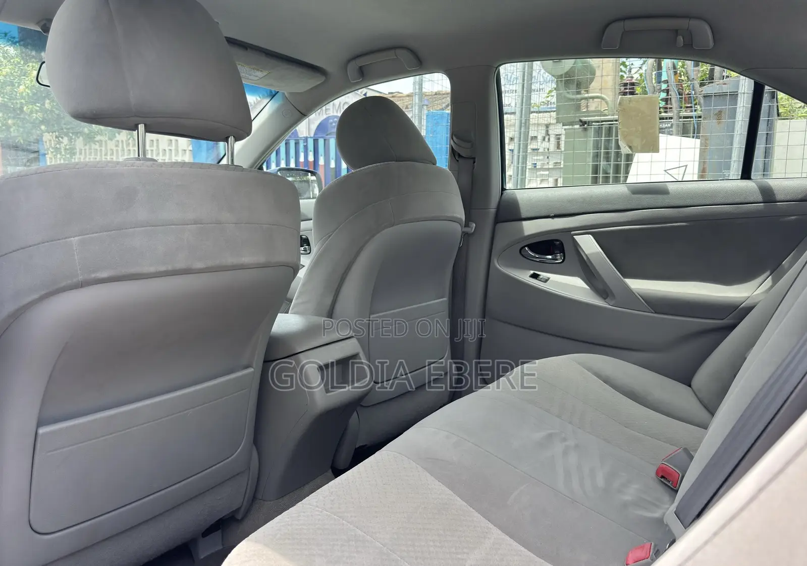 Toyota Camry 2018 Blue
