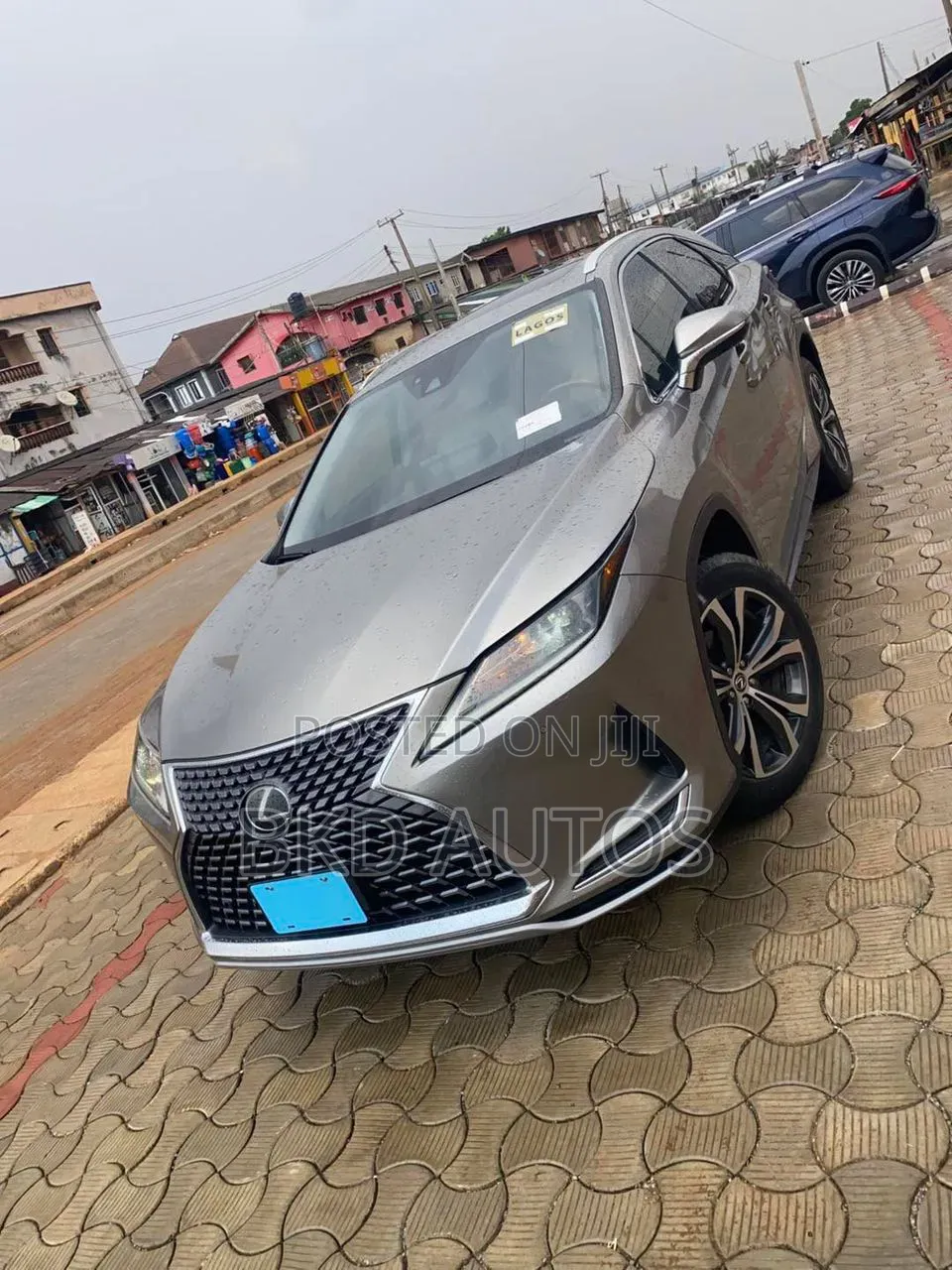 Lexus RX 2022 Gold