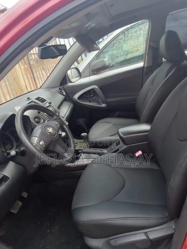 Toyota RAV4 2.5 Sport 4x4 2010 Red