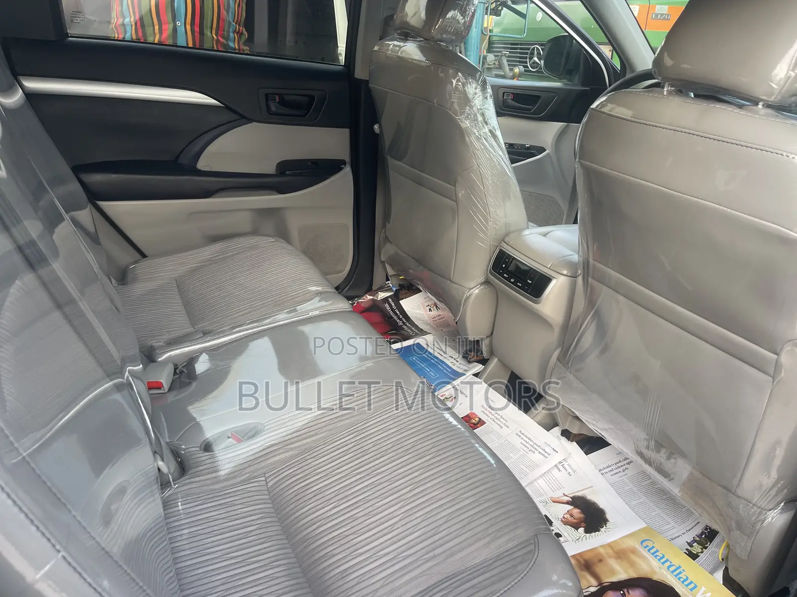 Toyota Highlander LE V6 4x4 (3.5L 6cyl 6A) 2016 White