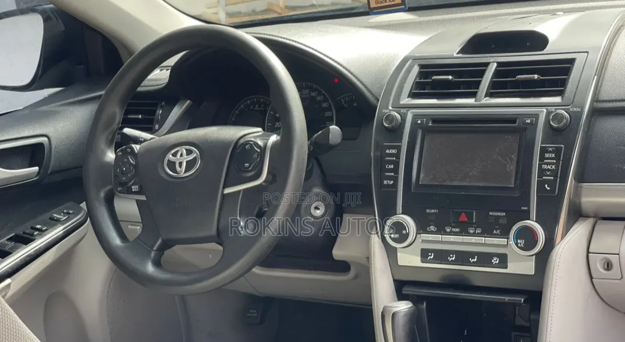 Toyota Camry 2014 Gray