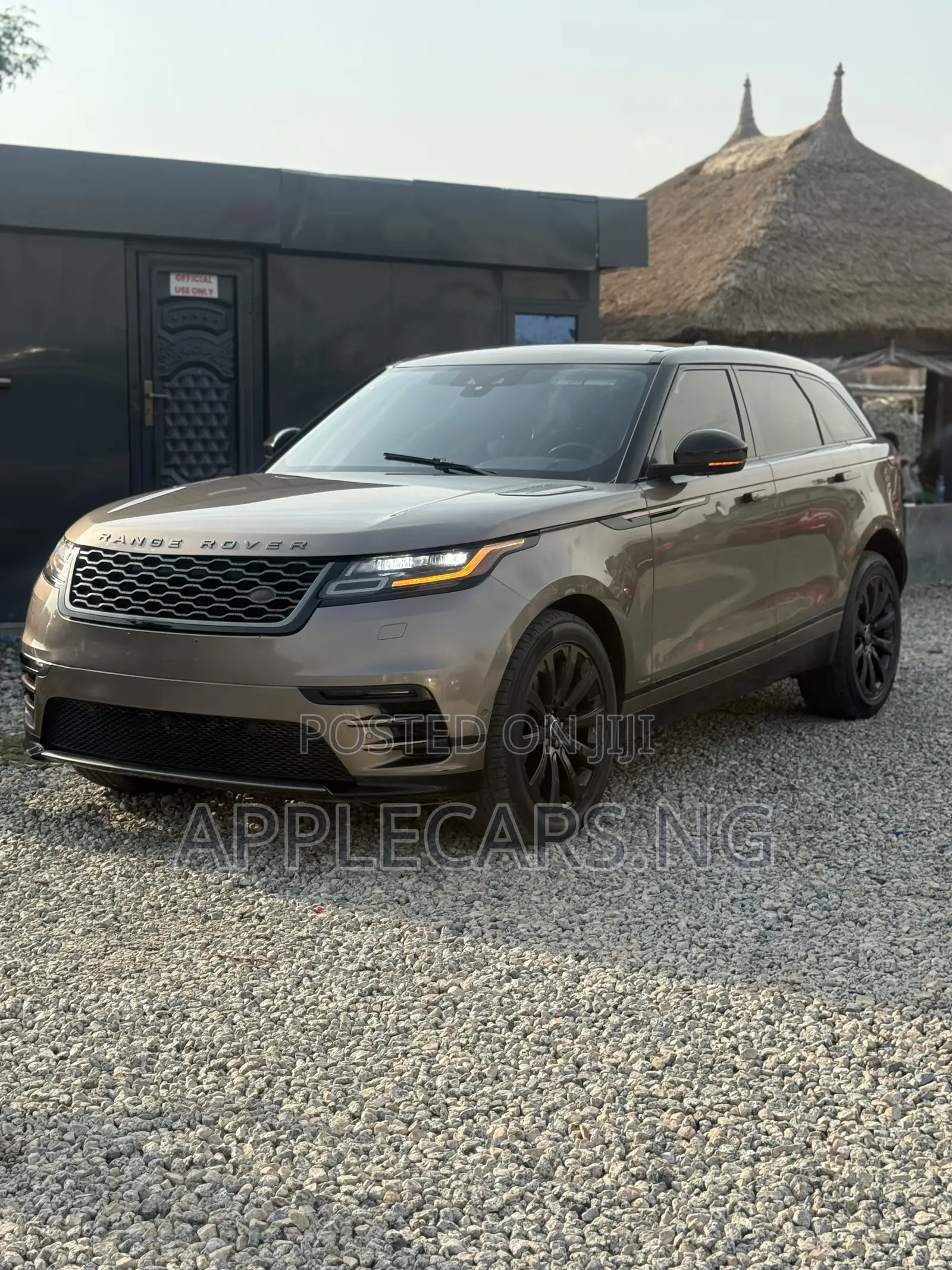 Land Rover Range Rover 2018 Brown