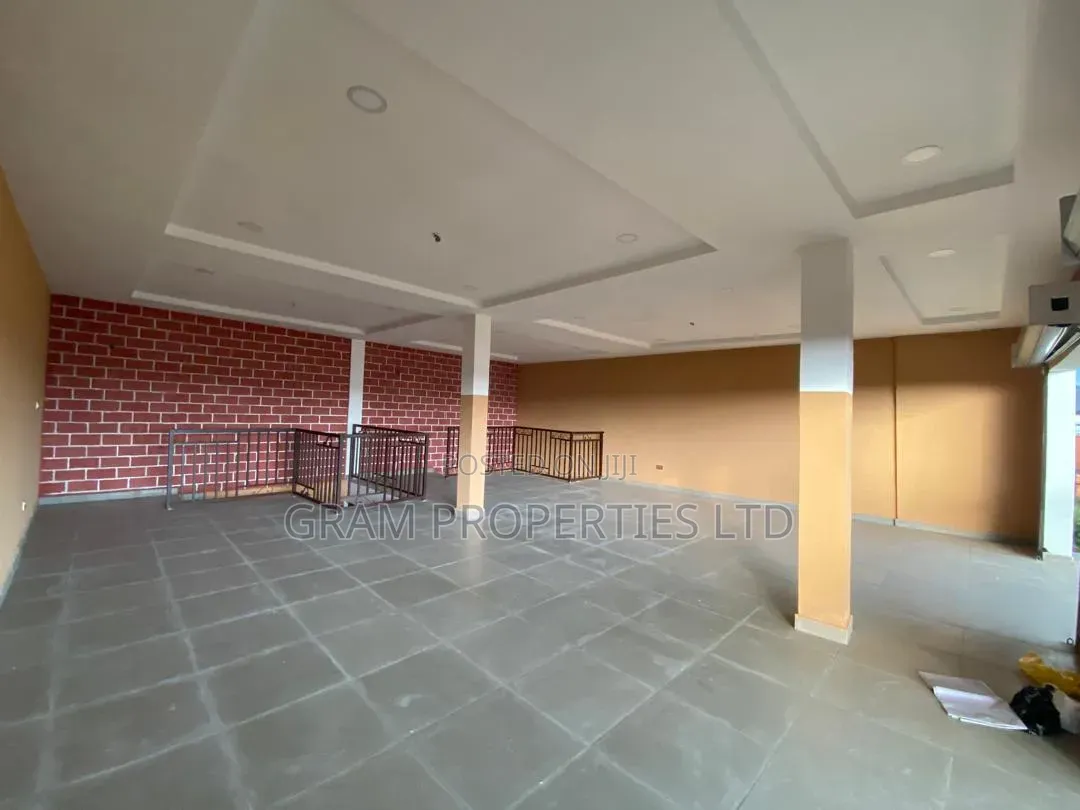 Mega Warehouse Unit Located in Fo1 Building Materials Market