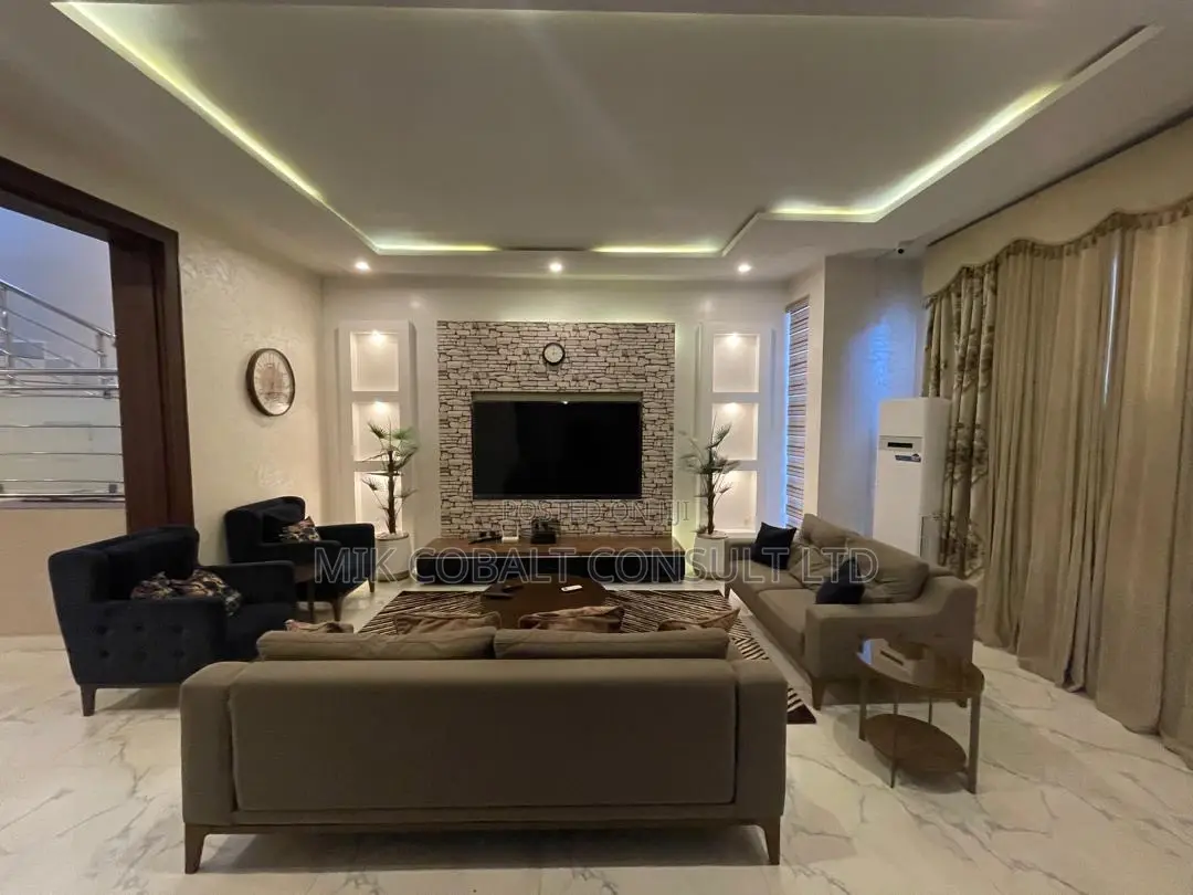 Furnished 4bdrm Duplex in Guzape Main for rent