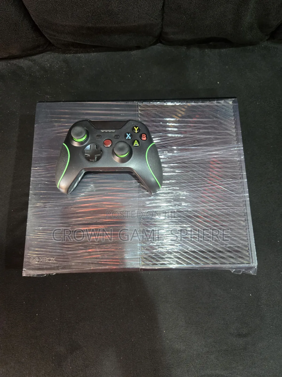 Clean Xbox One With 1 Pad and 2 Games Fc 26 and Wwe 2k25