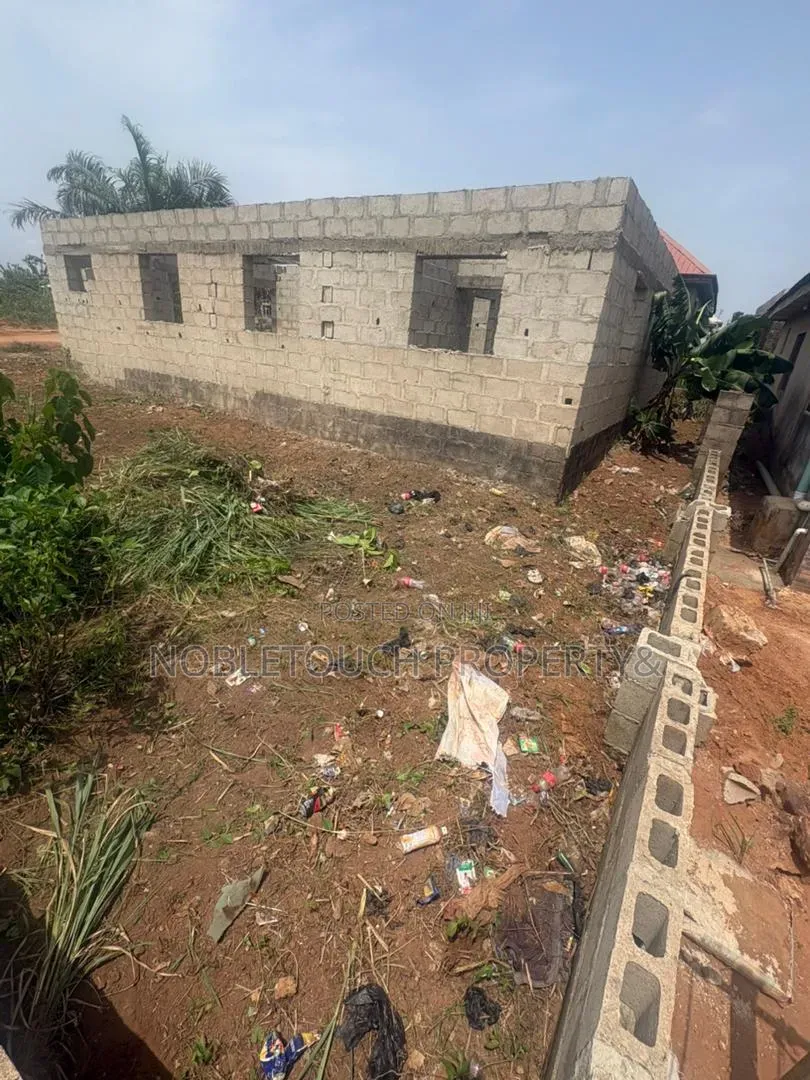 3bdrm Bungalow in Imowo Nla,, Gberigbe for sale