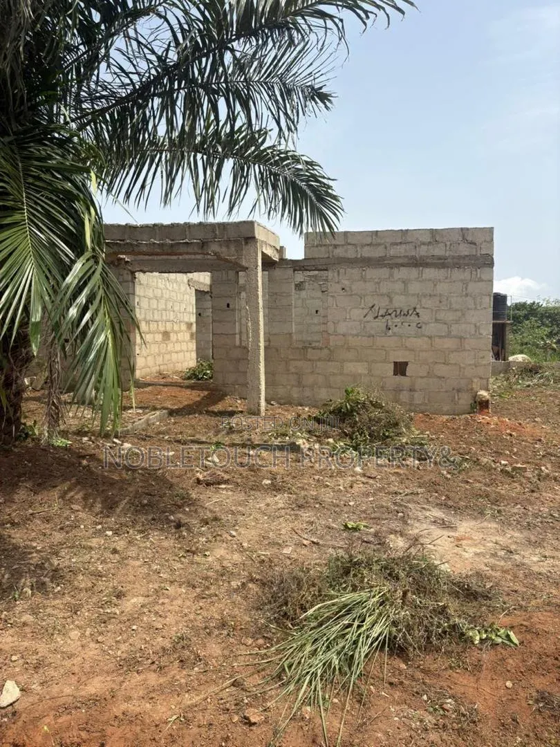3bdrm Bungalow in Imowo Nla,, Gberigbe for sale