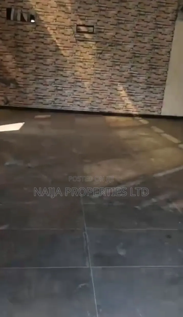 Shop Space Directly on the Express Way at Ajiwe, Ajah for Lease