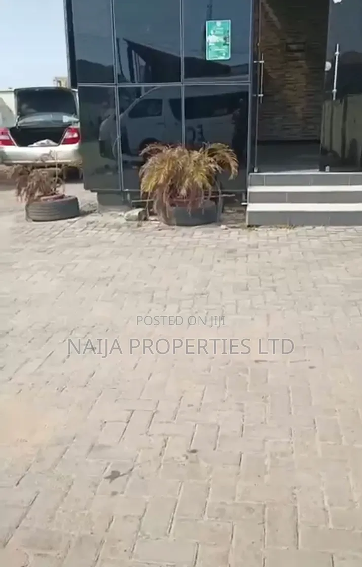 Shop Space Directly on the Express Way at Ajiwe, Ajah for Lease