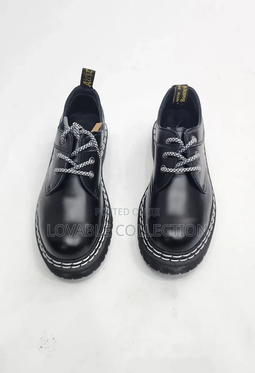 The Dr. Martens Double-Threaded Contrast Oxford