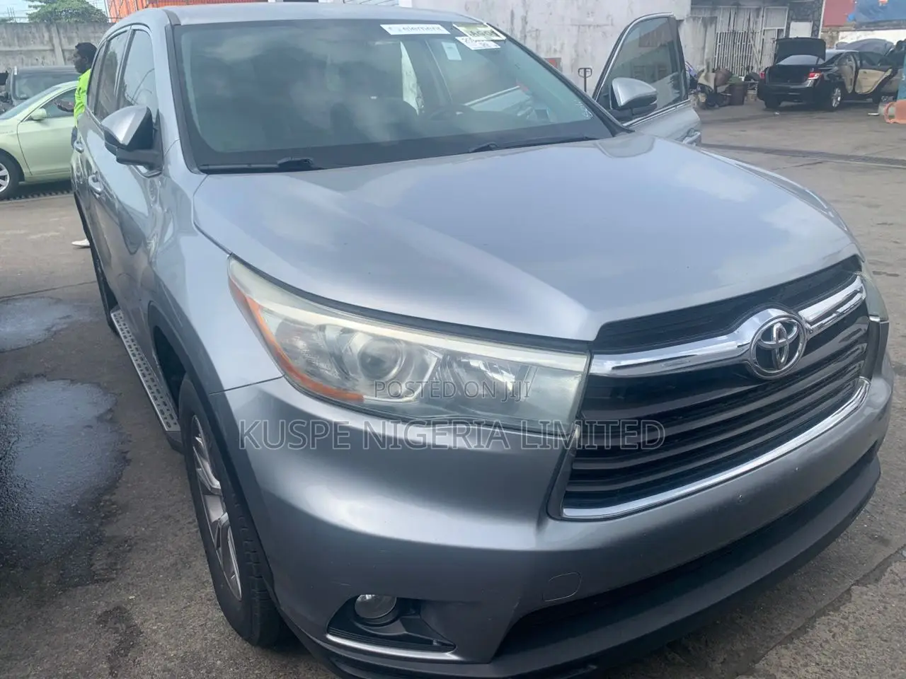 Toyota Highlander LE Plus 4dr SUV (3.5L 6cyl 6A) 2015 Silver