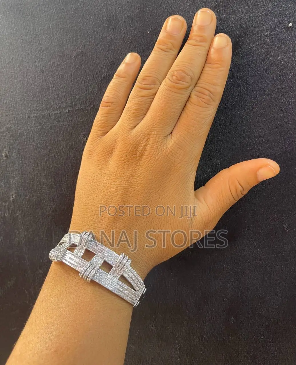 Ladies Zirconia Bracelet