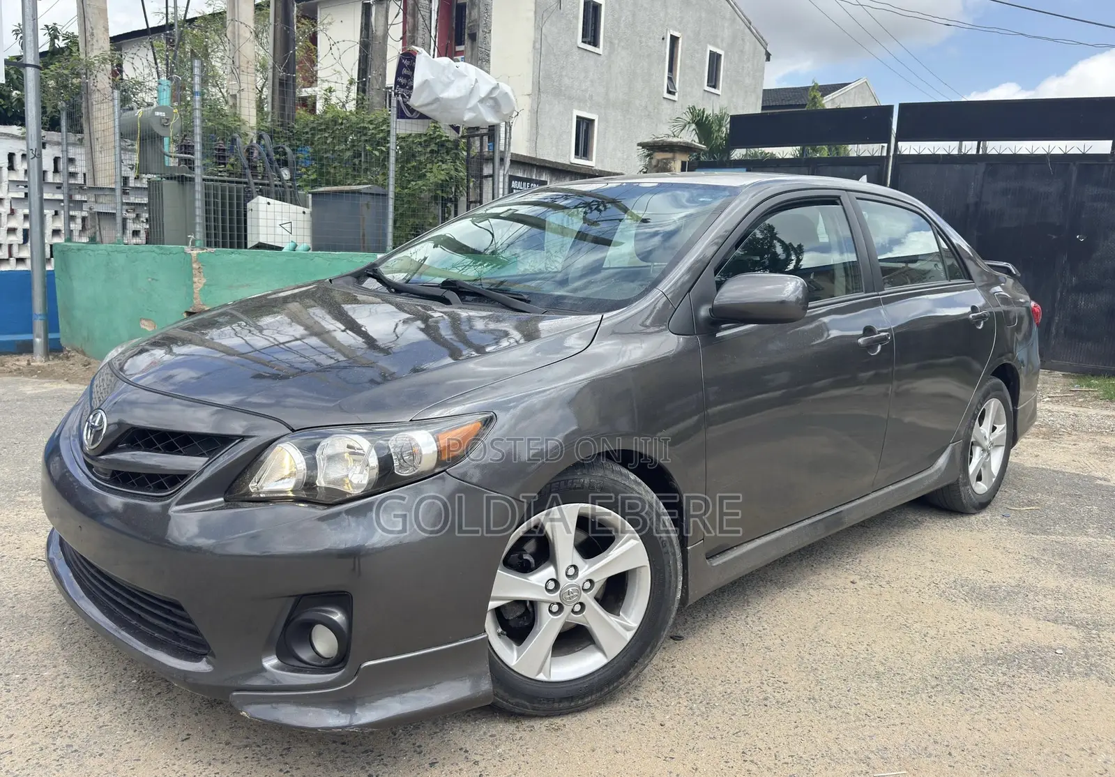 Toyota Corolla 2013 Gray