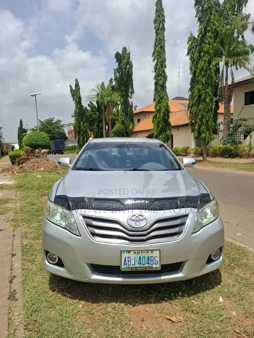 Toyota Camry 2010 Silver