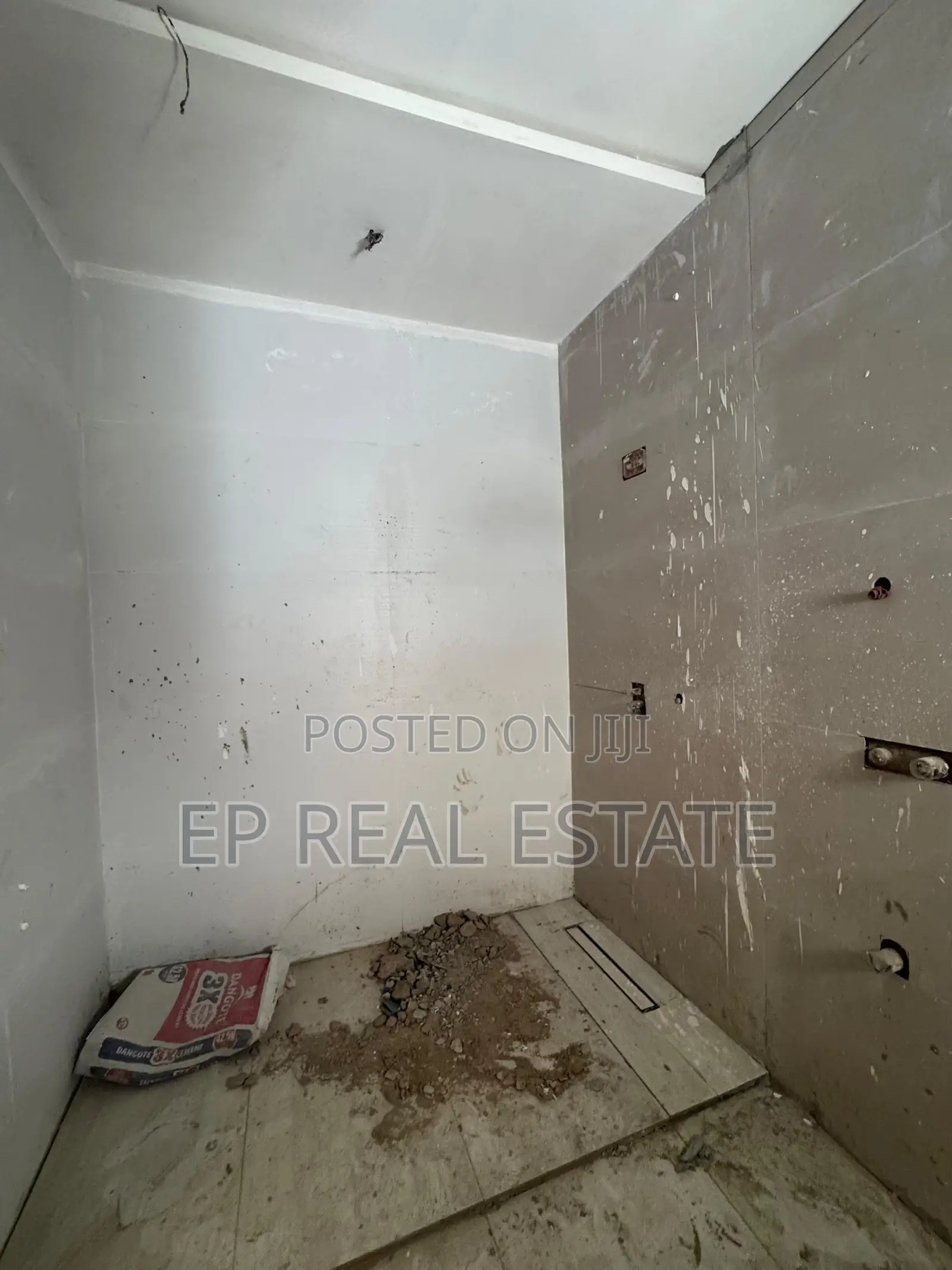 5bdrm House in Mabushi for sale