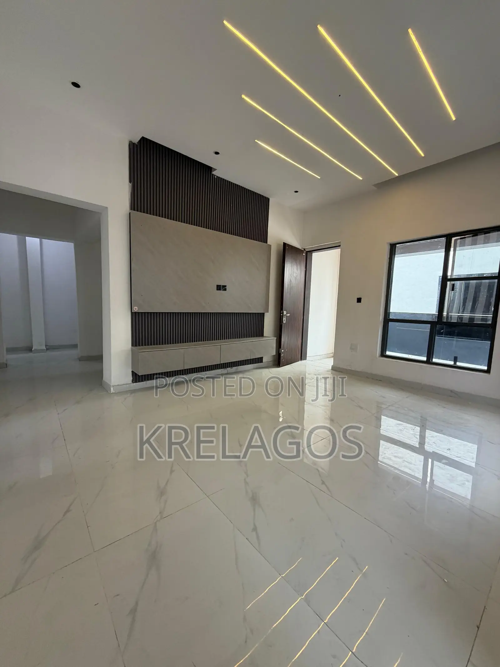 5bdrm Duplex in Ologolo for sale