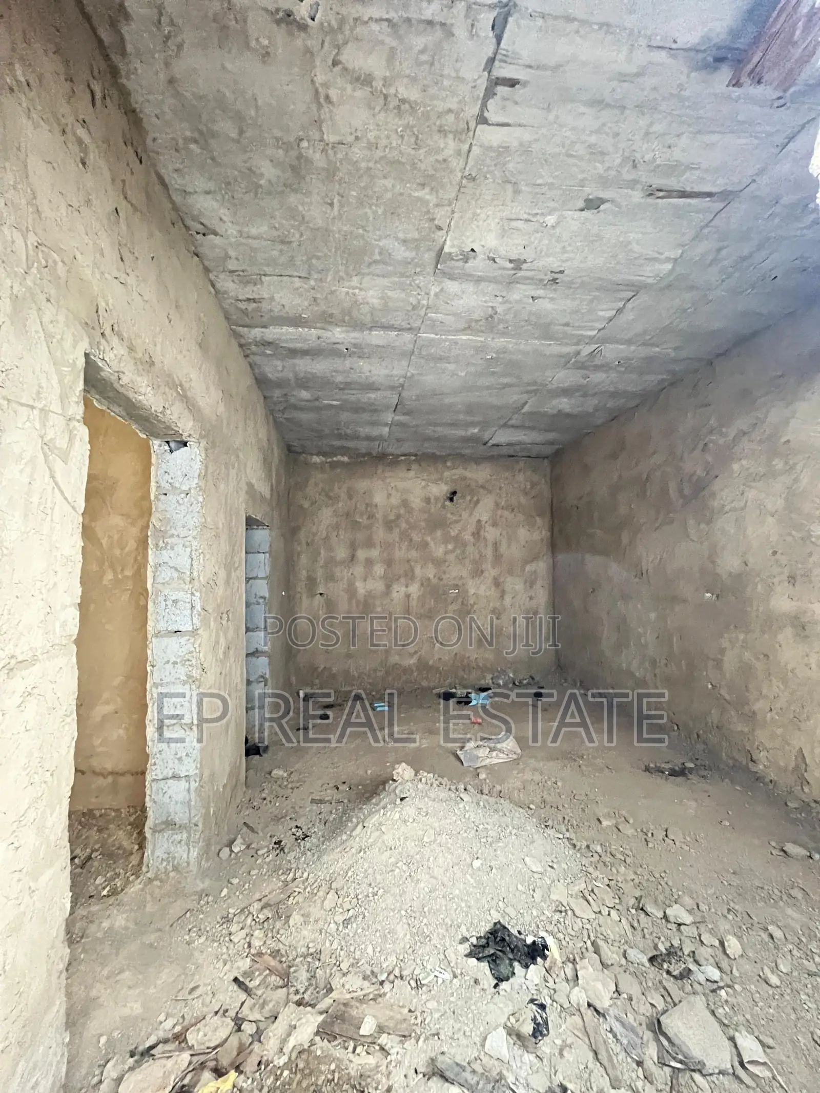 4bdrm House in Apo Resettlement for sale