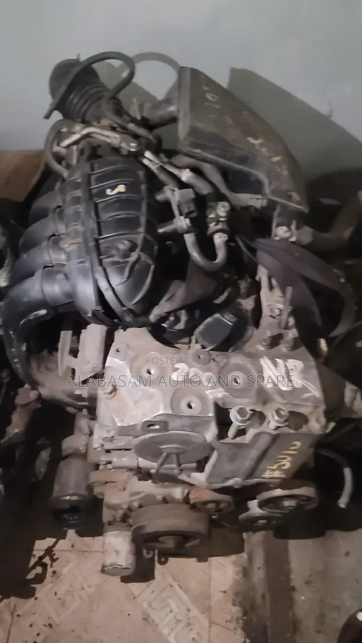 Nissan Rogue Engine