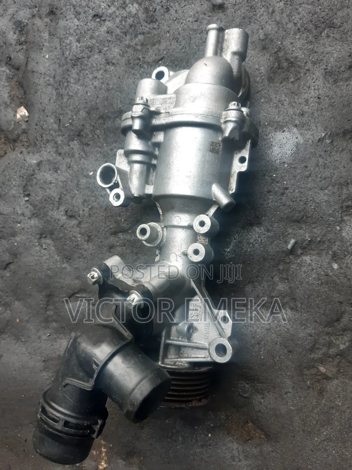 Water Pump for 270 and 274 Engine Mercedes Benz Glc350 and Gla250