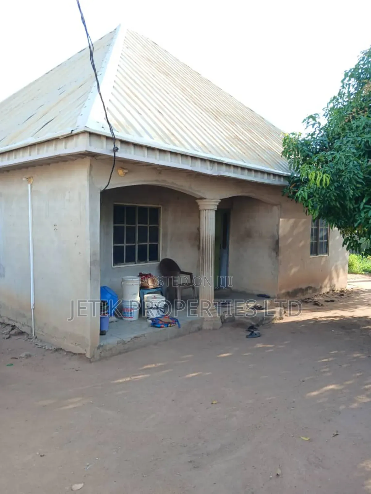 2bdrm Bungalow in Welfare Quarters, Makurdi for sale