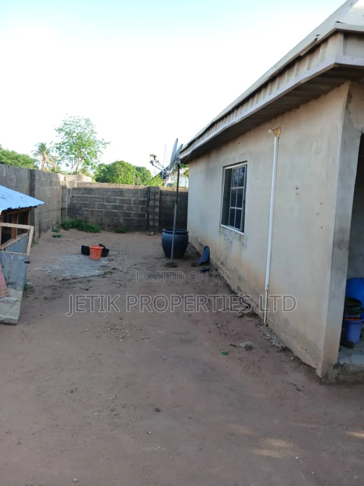 2bdrm Bungalow in Welfare Quarters, Makurdi for sale