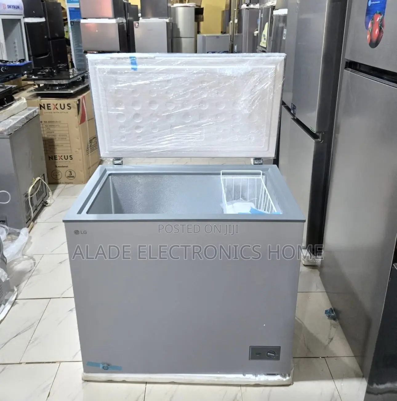 200ltrs” Lg Chest Freezer. Super Freezing. 10yrs Warranty
