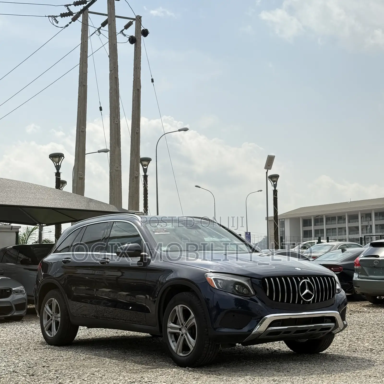 Mercedes-Benz GLC-Class 2016 Blue