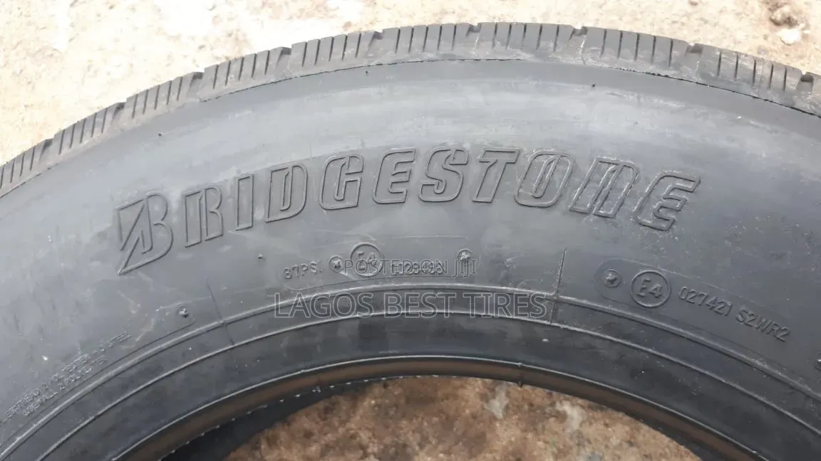 Brand New Bridgestone v-Steel Rib 265 - 215/70r17.5