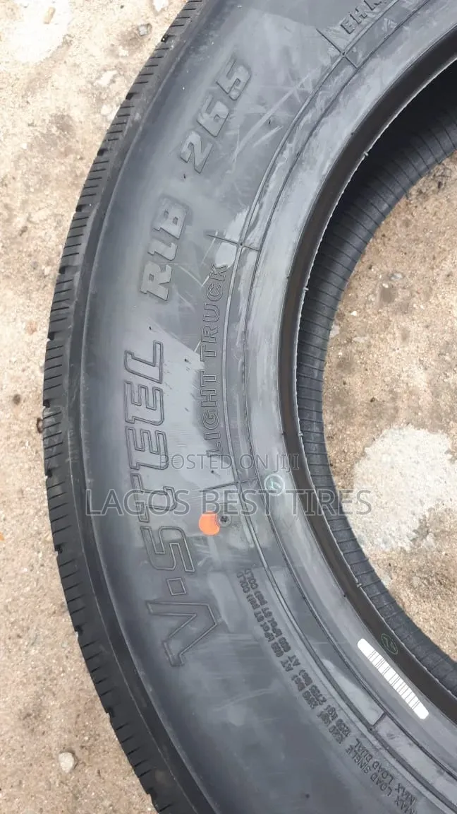 Brand New Bridgestone v-Steel Rib 265 - 215/70r17.5