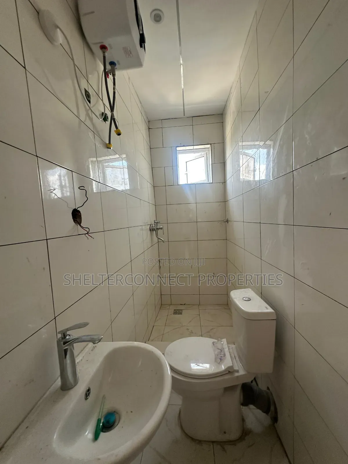2bdrm Apartment in Lekki Expressway for sale